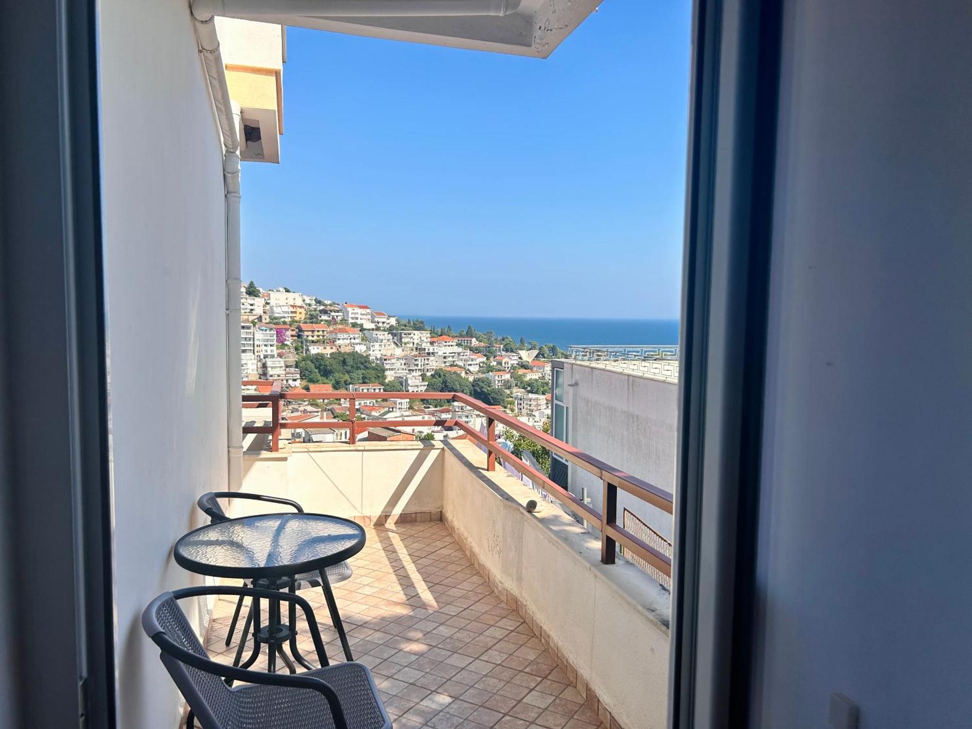 Apartments Aga Улцинь Екстер'єр фото
