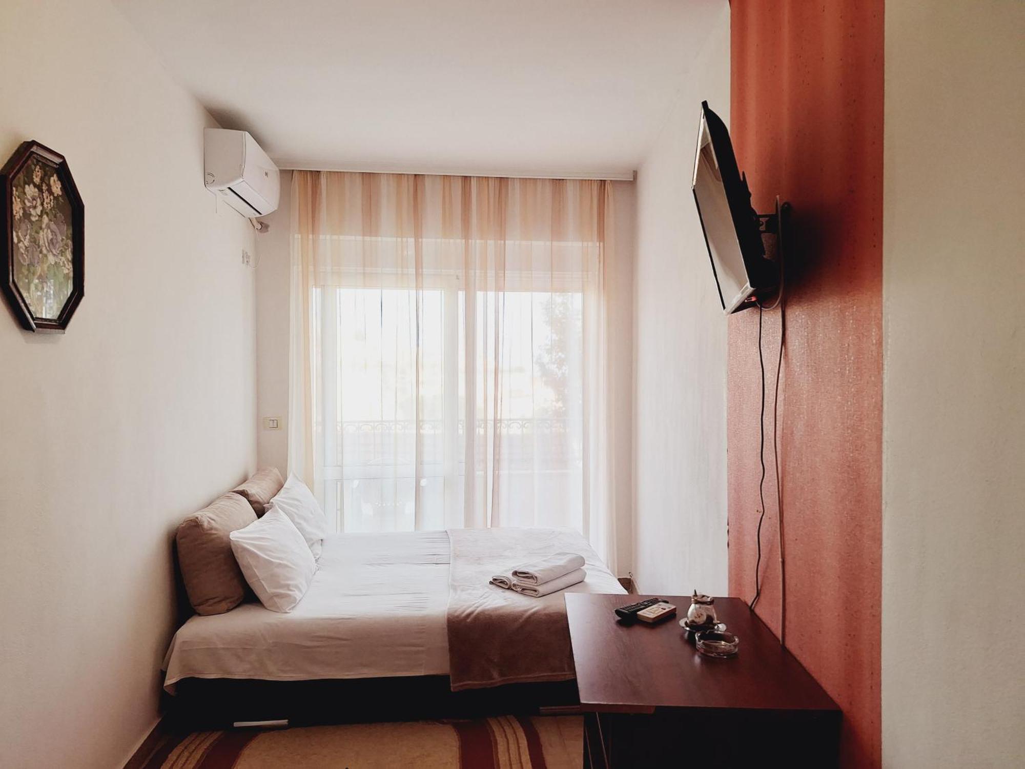 Apartments Aga Улцинь Екстер'єр фото